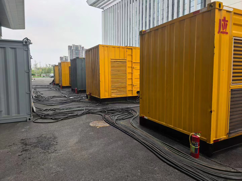 英山不同季节柴油发电机组保养有哪些注意事项?